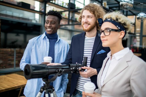 Quels sont les impacts du tourisme d'observation des baleines sur leur comportement ?